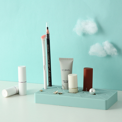 Ein guter Preis. Nicht-toxischer Lippenstifthalter aus Silikon Online