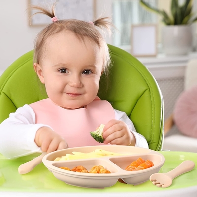 Ein guter Preis. Gleiten Sie nicht praktisches Silikon-Fütterungsschellfisch, die Platten der tragbare Silikon-Kinder Online
