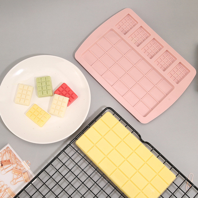 Ein guter Preis. Rosa Silikon Waffelfleisch Glatte Silikon Muffin Pannen Für Waffelkake Schokolade Online