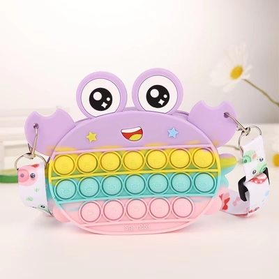 Ein guter Preis. Farbenfrohe Silikon-Make-up-Accessoires Leichtgewicht niedliche Tote-Tasche für Kinder Bleistift-Tasche Aufbewahrung Behälter-Tasche SchulterHandtasche Online