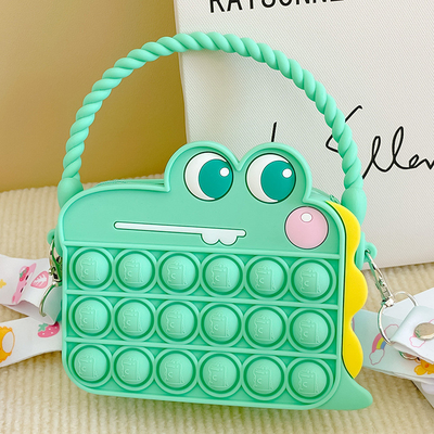 Ein guter Preis. Bpa kostenloser Zeichentrickfilm Silikon Bleistiftkoffer für Kinder Schulter Handtasche Crossbody Handtasche Weihnachtsgeschenke Geburtstagsgeschenke Bleistiftkoffer Online
