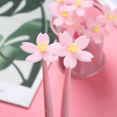 Ein guter Preis. 12 Stück süße rosa Blumengel Tintenfeder Schreibfeder 0,5 mm schwarze Tinte Spaß Kawaii-Stifte Großhandel für Kinder Büro- und Schulbedarf Online