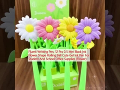 Flüssiger Schreibstift, 12 Stück 0,5 mm Schwarze Tinte Blumenform Rolling Ball niedliches Gel Tinte Stift für Studenten und Schulleistungen (Blume)