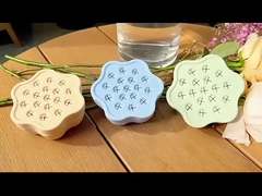 Spiralförmige Ikebana-Stammhalter für Blumen